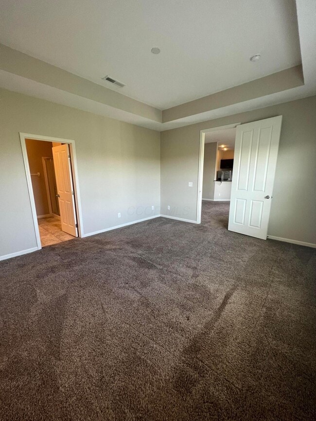 Building Photo - 3203 Rossmore Cir
