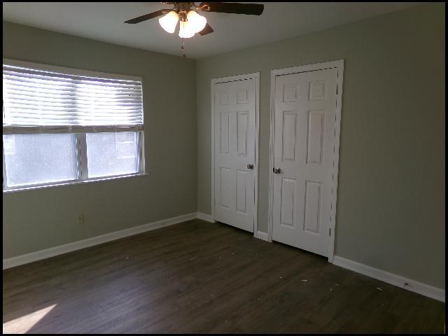 Building Photo - 1813 Sanford Dr