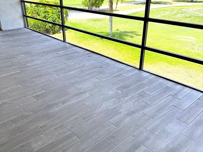 Building Photo - FIRST MONTH RENT FREE@! Immaculate 55+ Condo with Views of Golf Course in N. Ft. Myers