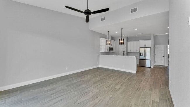 Building Photo - 1170 Windjammer Dr