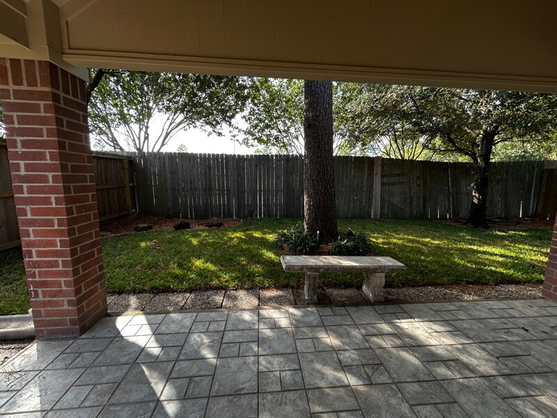 Building Photo - 21725 York Timbers Dr