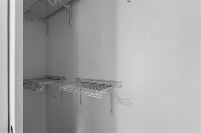 Building Photo - 10639 Aledo Dr