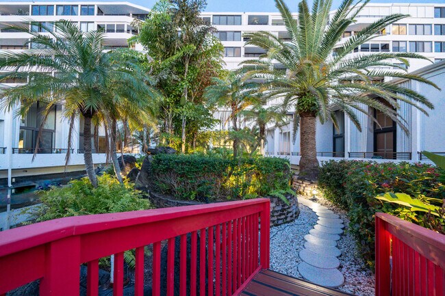 Building Photo - 3589 S Ocean Blvd