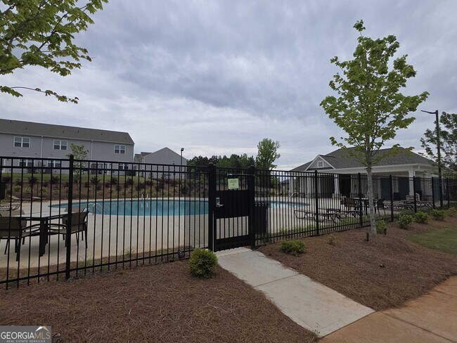 Building Photo - 125 CHESAPEAKE BAY Dr N