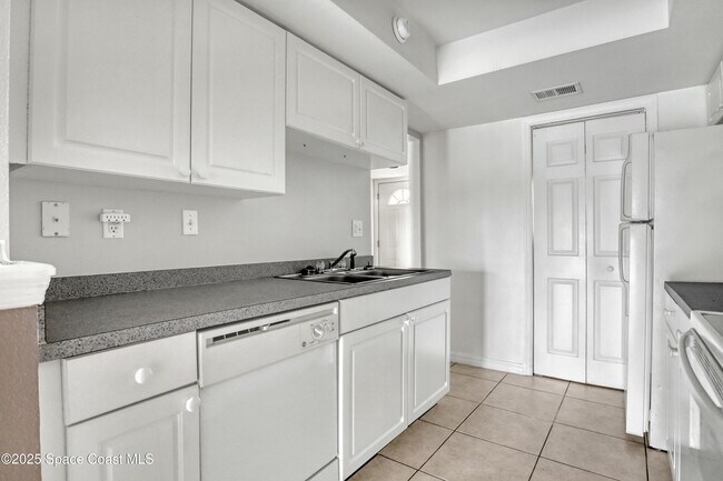 Building Photo - 3514 Dairy Rd
