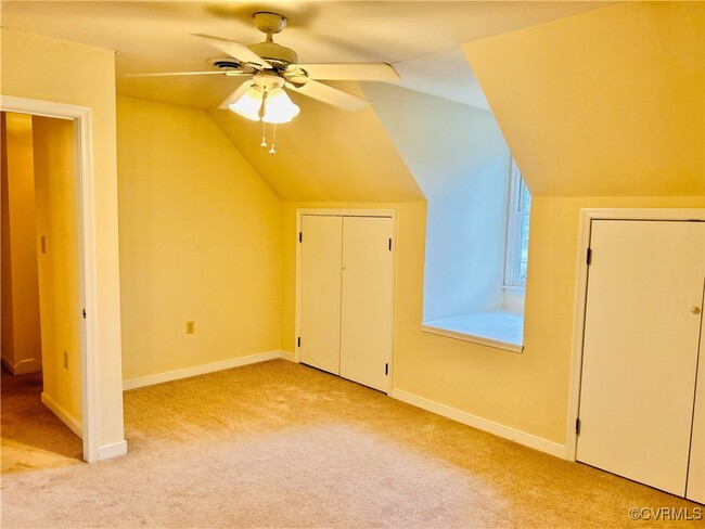 Building Photo - 9904 Husting Terrace