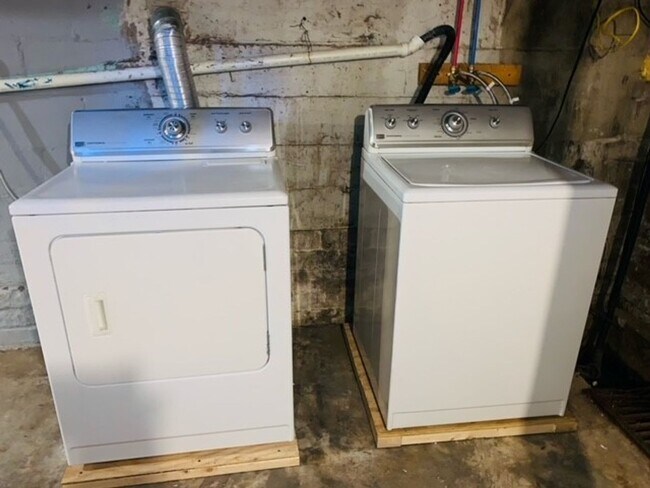 Building Photo - Available Now