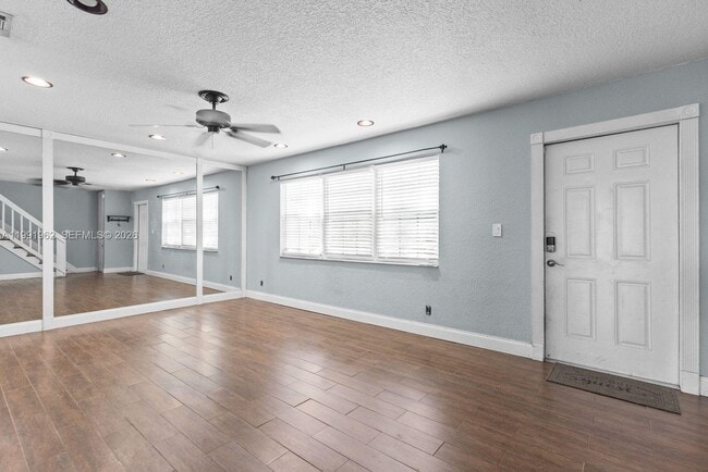 Building Photo - 8069 SW 18th Ct