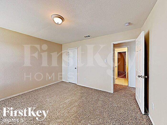 Building Photo - 1608 Quails Nest Dr