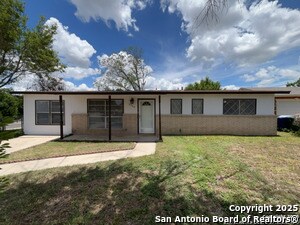 Building Photo - 9202 Silver Hill