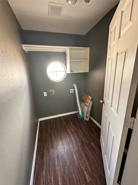 Building Photo - 5634 Indian Hill Dr
