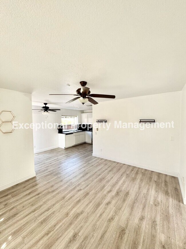 Building Photo - 11748 San Ribas Rd