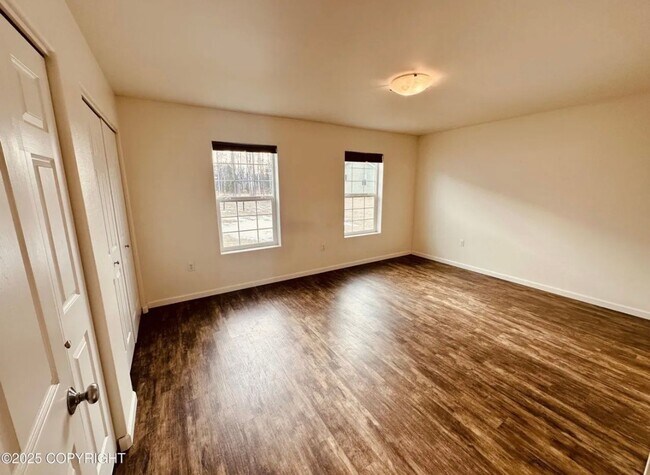 Building Photo - 4542 W Amanda Dr