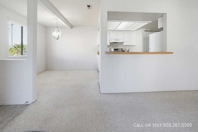 Building Photo - 9356 Twin Trails Dr