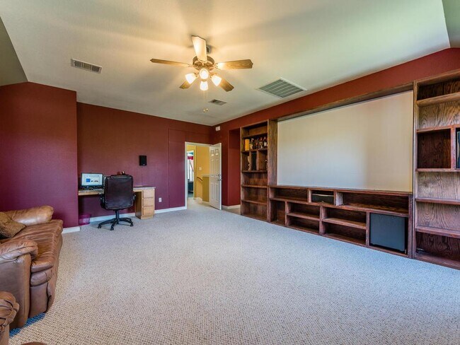 Building Photo - 1104 Winding Creek Pl