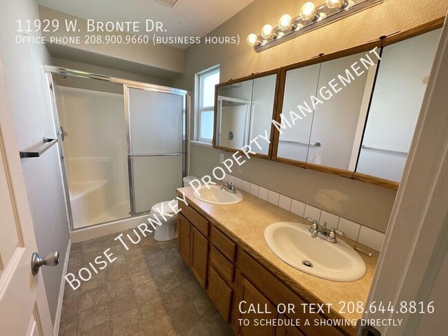 Building Photo - 11929 Bronte Dr