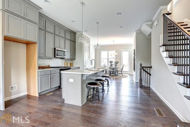 Building Photo - 10120 Windalier Way