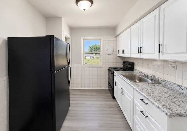 Building Photo - 1277 Waldorf Dr