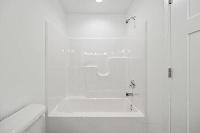 Building Photo - 1216 Gillespie Ln