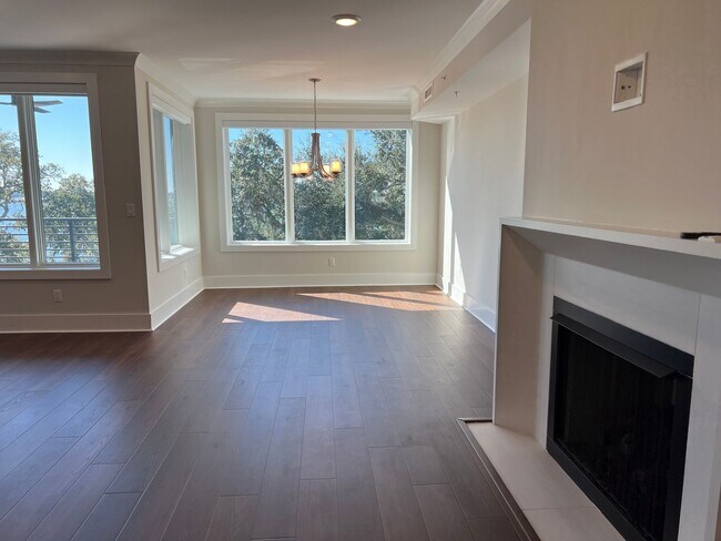 Building Photo - Luxury Coastal Living - The Charles - Deep Water Views