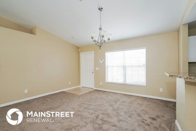 Building Photo - 528 Columbus Blvd S