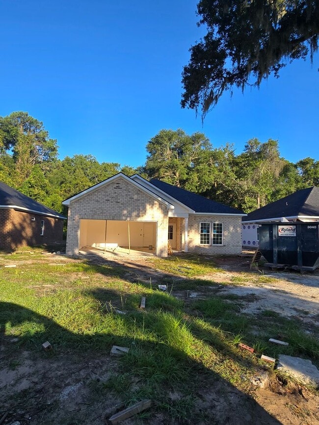 Building Photo - New Home