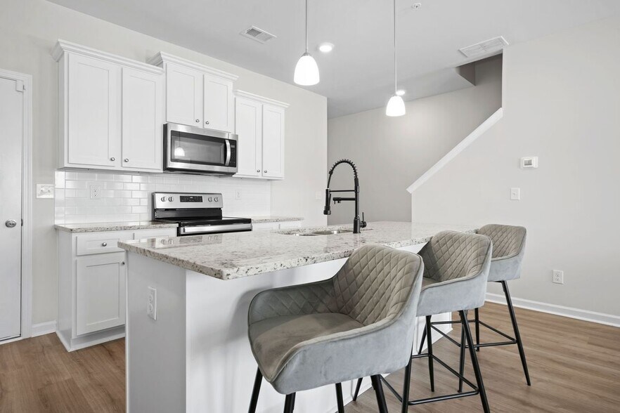 Building Photo - 2158 Dougherty Pl
