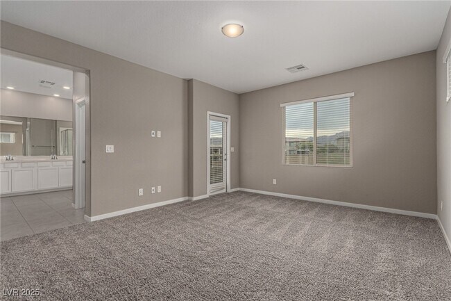 Building Photo - 759 Rogue Wave St