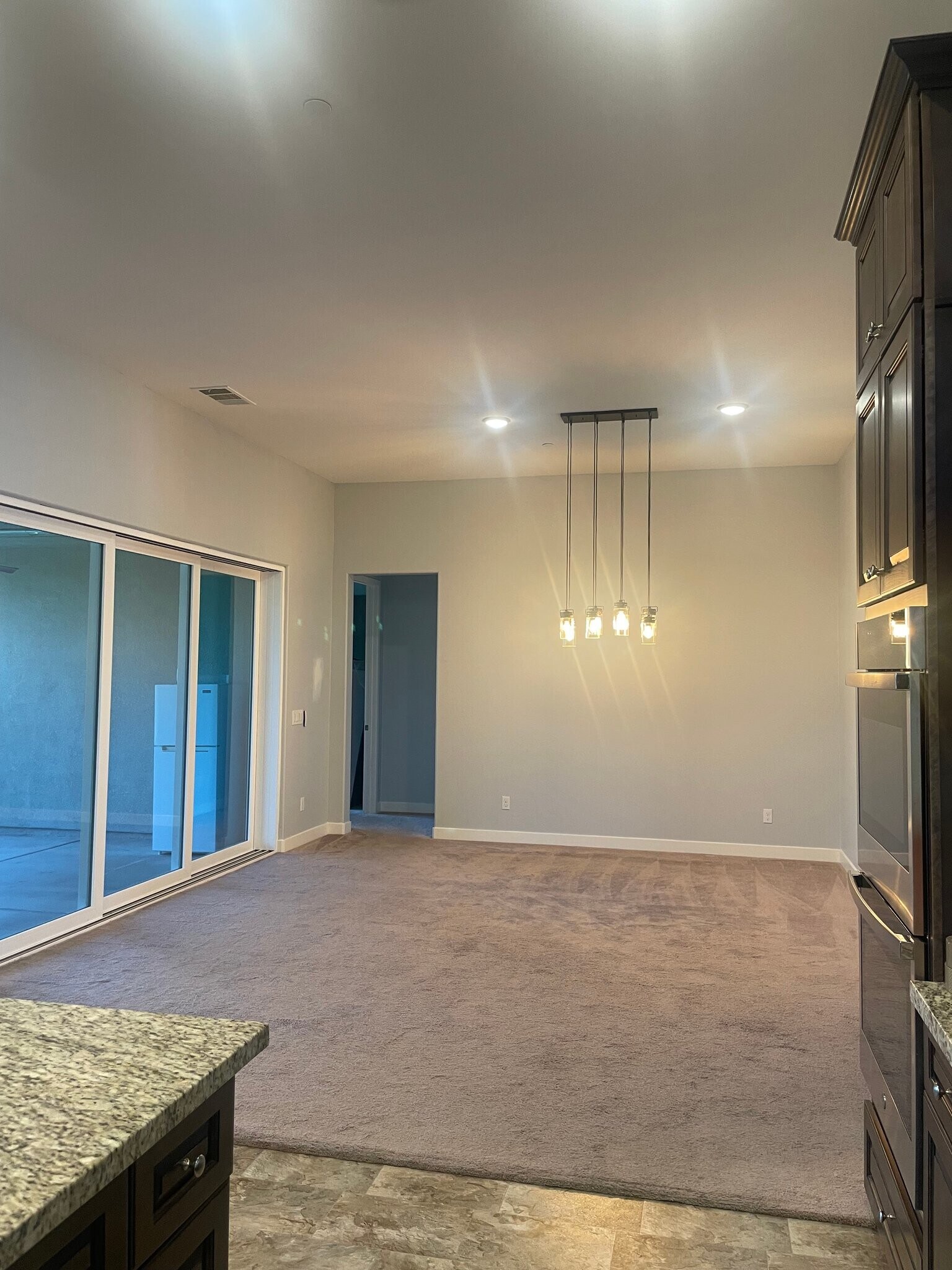 Building Photo - 29646 Saddlebred Cir