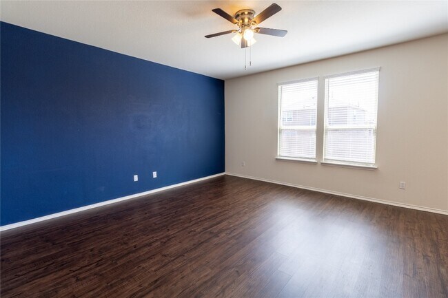 Building Photo - 11801 Jackson Fls Wy