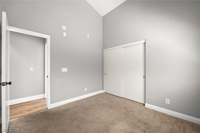Building Photo - 328 Waterwheel Falls Dr