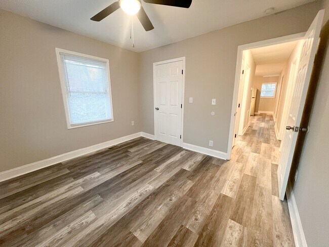 Building Photo - Move-In Specials Available! Completely Rem...