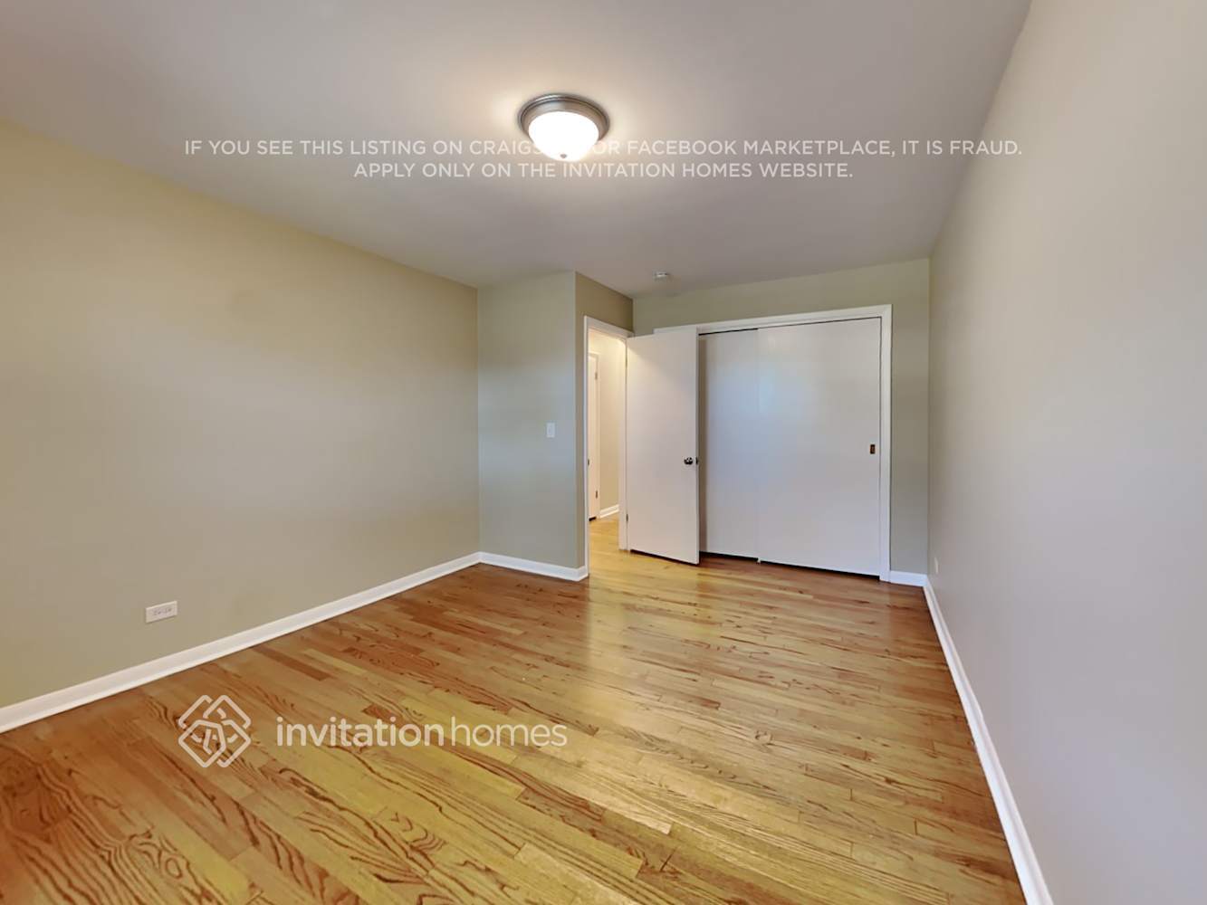 Building Photo - 2833 Briarwood Dr E