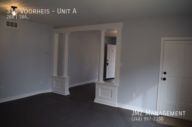 Building Photo - 315 Voorheis-Unit A