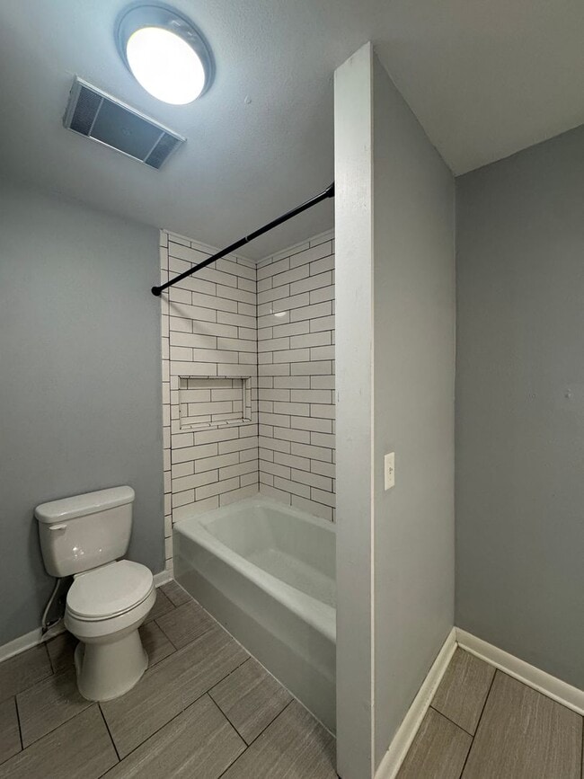 Building Photo - Rental Property