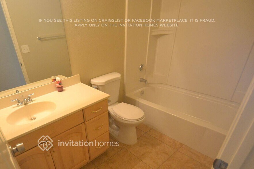 Building Photo - 11579 Ridgecrest Ln