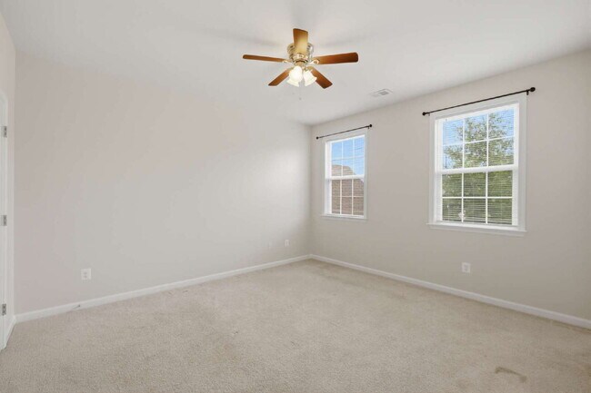 Building Photo - Sophisticated Colonial Offering Refined Finishes, Gourmet Kitchen & Spacious Floor Plan