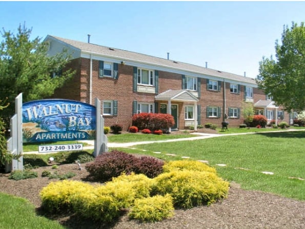 Building Photo - Walnut Bay Apartments