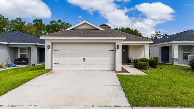 Building Photo - 355 Lily Ln