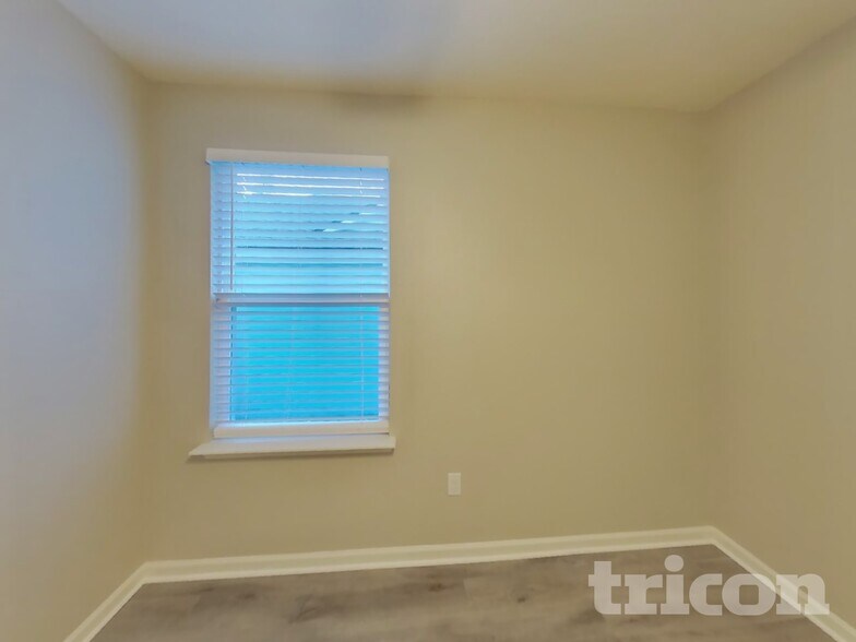Building Photo - 10046 Bengal Fox Dr