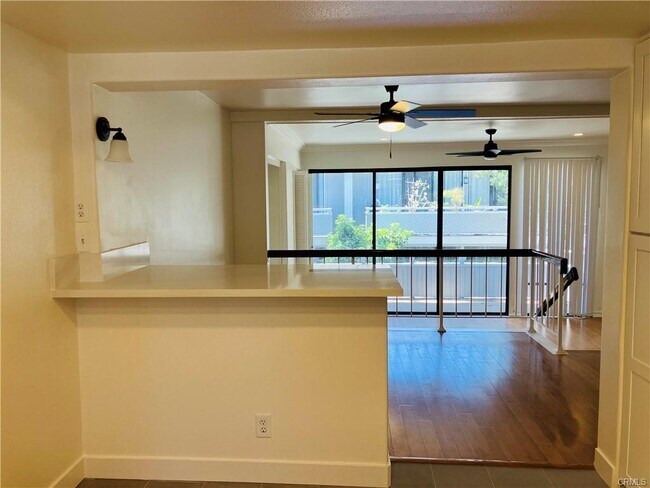 Building Photo - 5 Wild Goose Ct