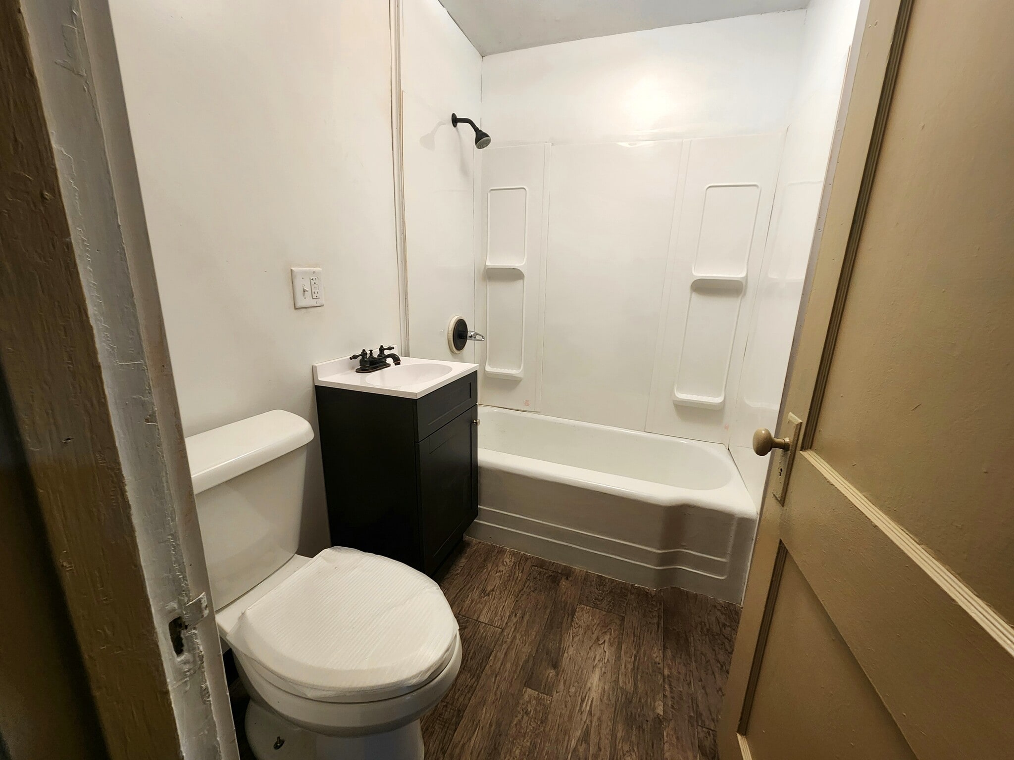 Downstairs Bath (2) - 1404 Chamberlain Ave
