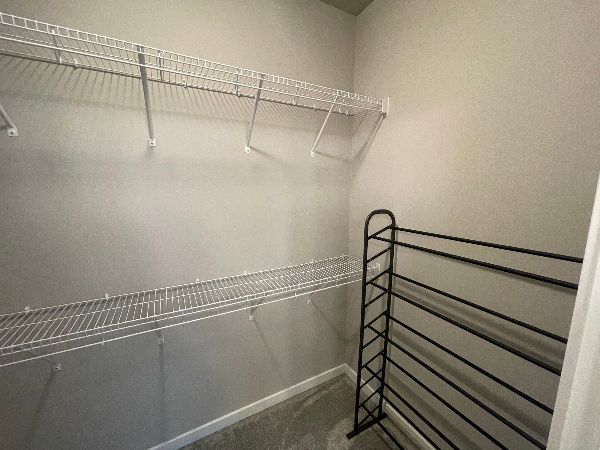 Building Photo - 610 NE 57th St