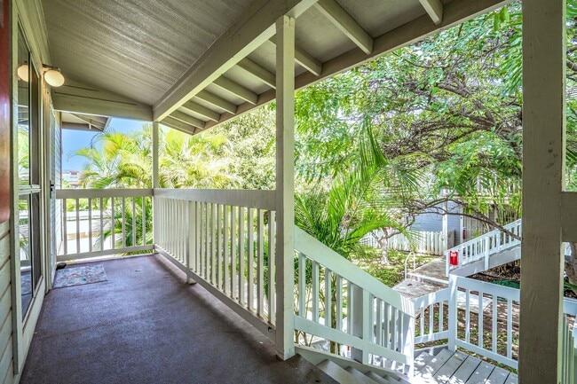 Building Photo - FULLY FURNISHED, 2/1.5 2nd floor condo in Keonekai Villages.