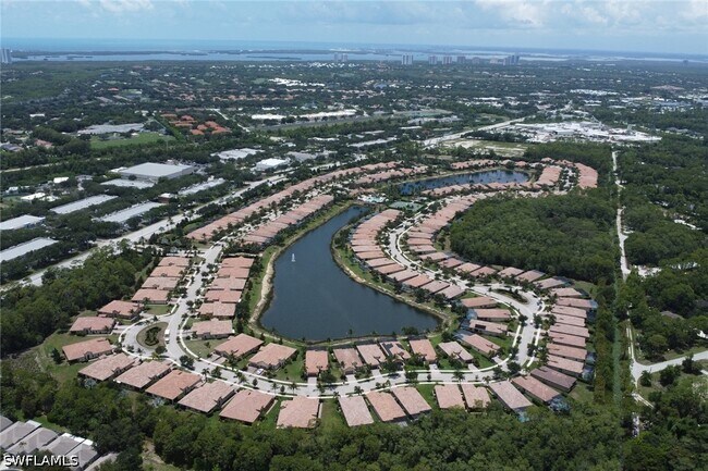 Building Photo - 9142 Isla Bella Cir