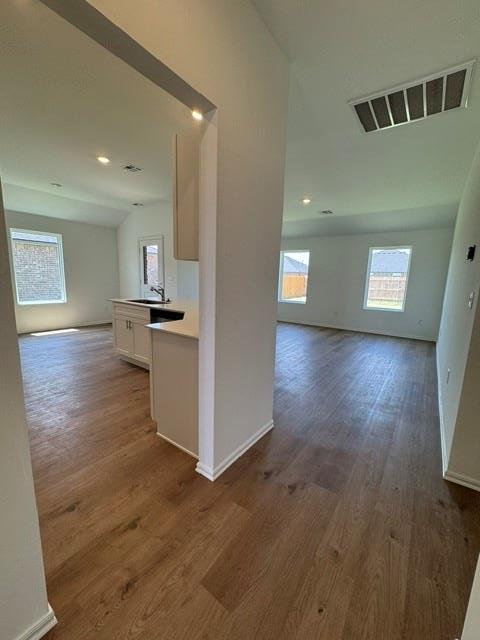 Building Photo - 16217 Maroon Dr