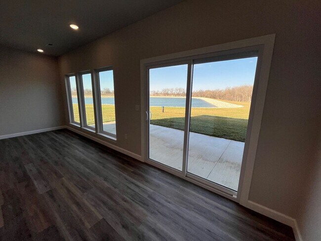 Building Photo - 81 SE 381st Rd