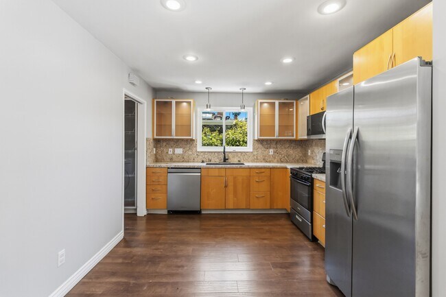 Building Photo - 23020 Haynes St