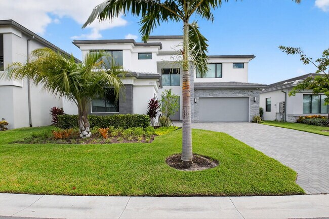Building Photo - 8521 Ganton Dr