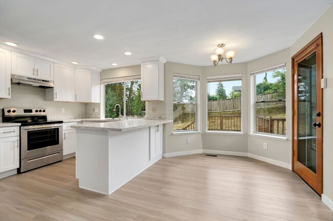 Building Photo - 3 Bedroom Home in Lake Stevens!